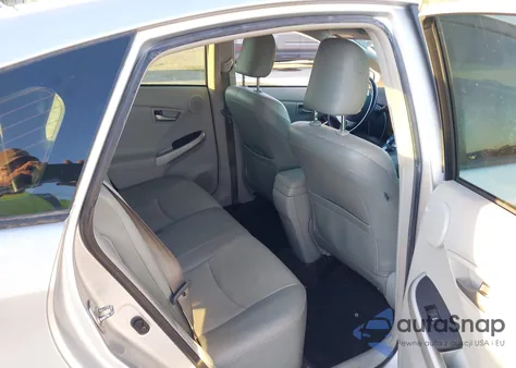 2013 Toyota Prius Four z USA, uszkodzony, nr VIN JTDKN3DU7D5674633